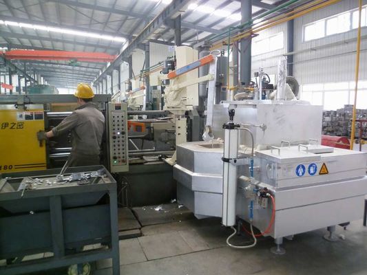 Lò nung nhôm phế liệu đốt khí 1 tấn với vỏ nhôm 4000 KW