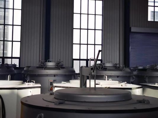 500 ≈ 3000 Capacity Melted Aluminum Transfer Ladles With Surface Temperature Rise ≤50C And Natural Temperature Drop ≤12C/h (Thiết bị chuyển nhượng nhôm nóng chảy với nhiệt độ bề mặt ≤50C và nhiệt độ tự nhiên giảm ≤12C/h)