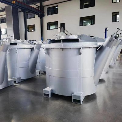 Straight Spout Molten Aluminum Transfer Ladles Customized Cover High Temperature Resistance Up To 1200°C