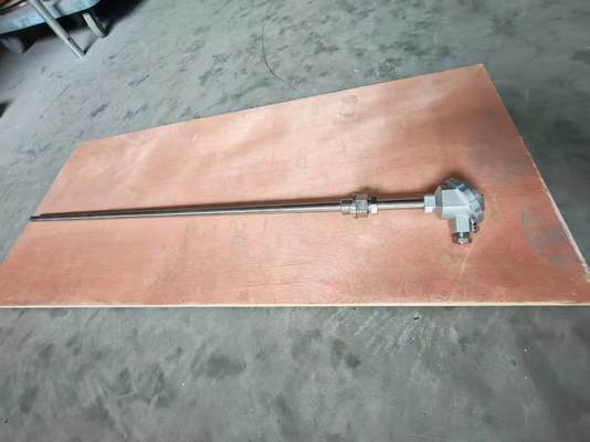 Cảm biến nhiệt độ nhiệt đới với đo điện áp Seebeck và kết nối kim loại khác nhau