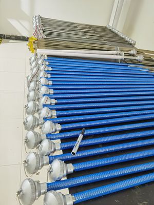 Cảm biến nhiệt độ nhiệt đới với đo điện áp Seebeck và kết nối kim loại khác nhau