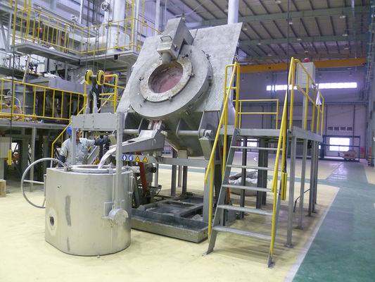 1000 KG Capacity Aluminum Crucible Holding Furnace với bảo hành 1 năm