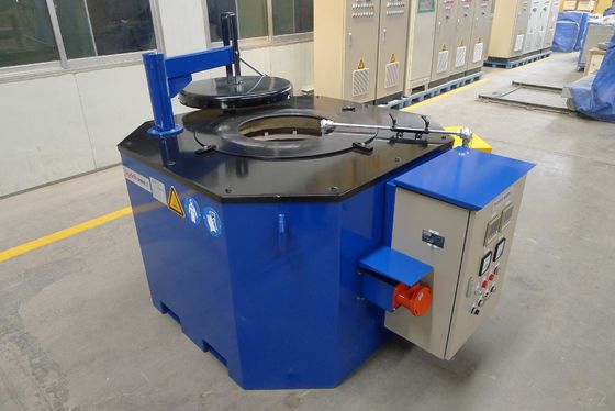 1200KG Lò nung nấu chảy điện nghiêng màu xanh lam cho 280 Kg / H Vỏ ngoài bằng sắt