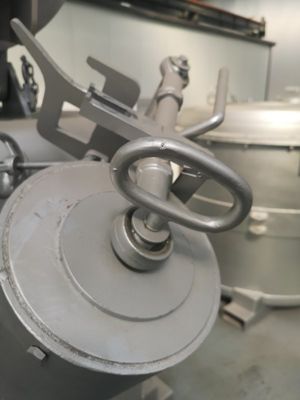 Công suất 1000KG Lò sưởi Lò sưởi Xe nâng Hình dạng Khuyết tật Miễn phí