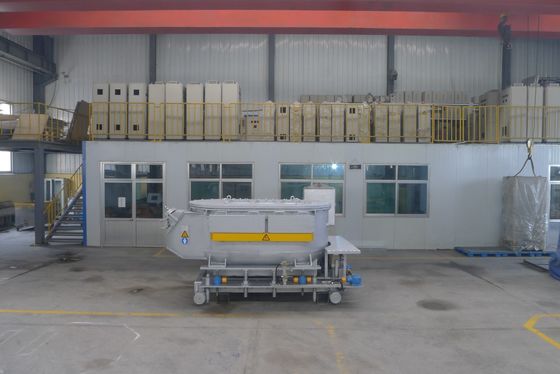 Lò nung nhôm 1500KG Crucible để nấu chảy nhôm duy trì nhiệt độ